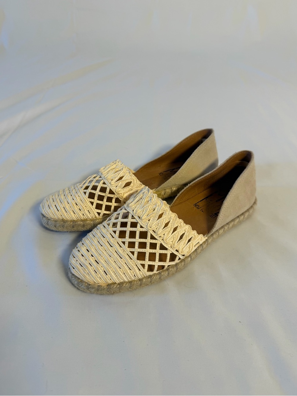 Miz Mooz Candi Espadrille Slip On Shoes, size 37.